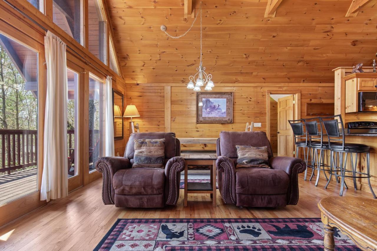 Above The Clouds, 4 Bedrooms, Pool Access, Private, Gaming, Sleeps 16 Gatlinburg Luaran gambar