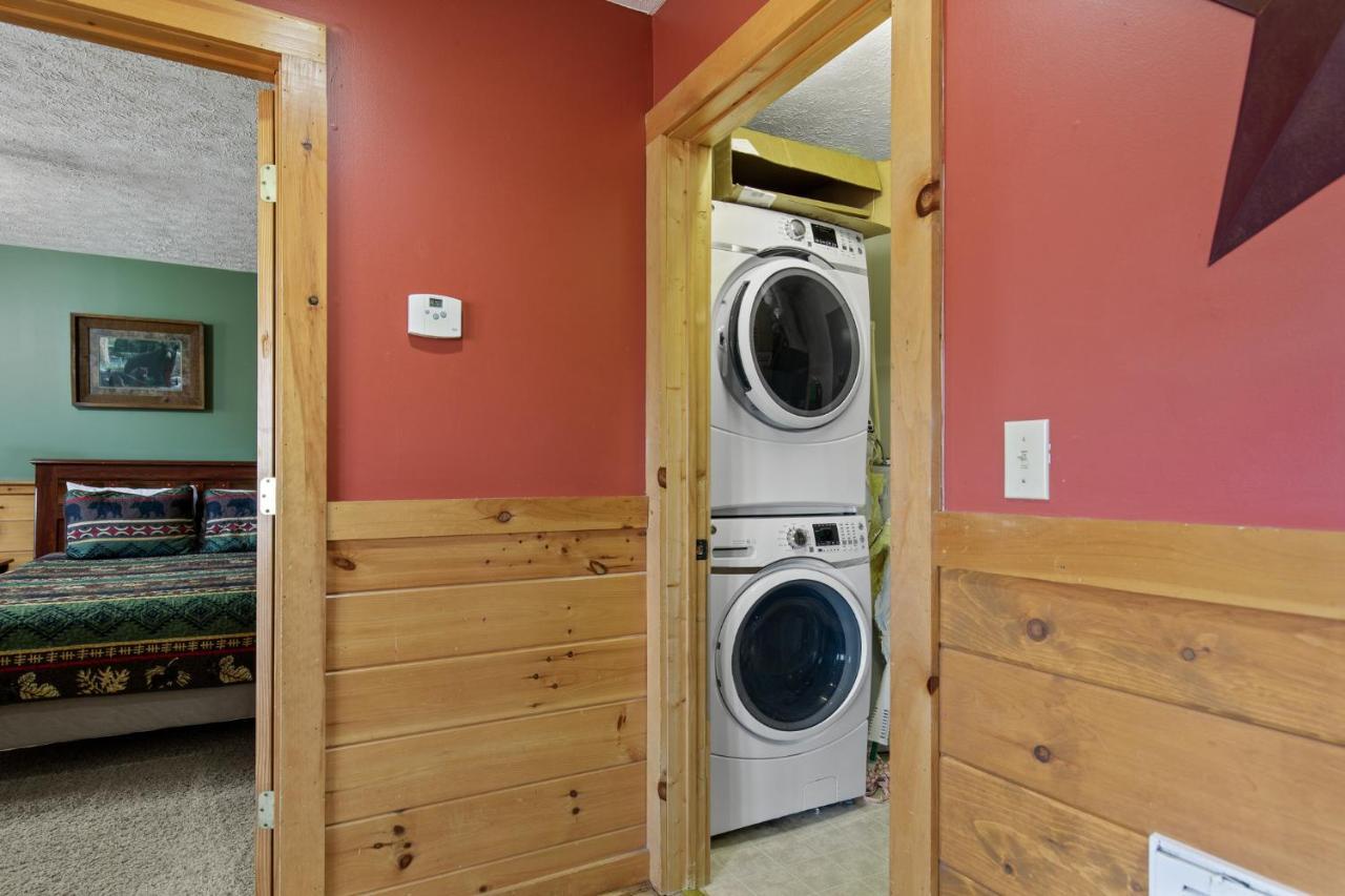 Above The Clouds, 4 Bedrooms, Pool Access, Private, Gaming, Sleeps 16 Gatlinburg Luaran gambar