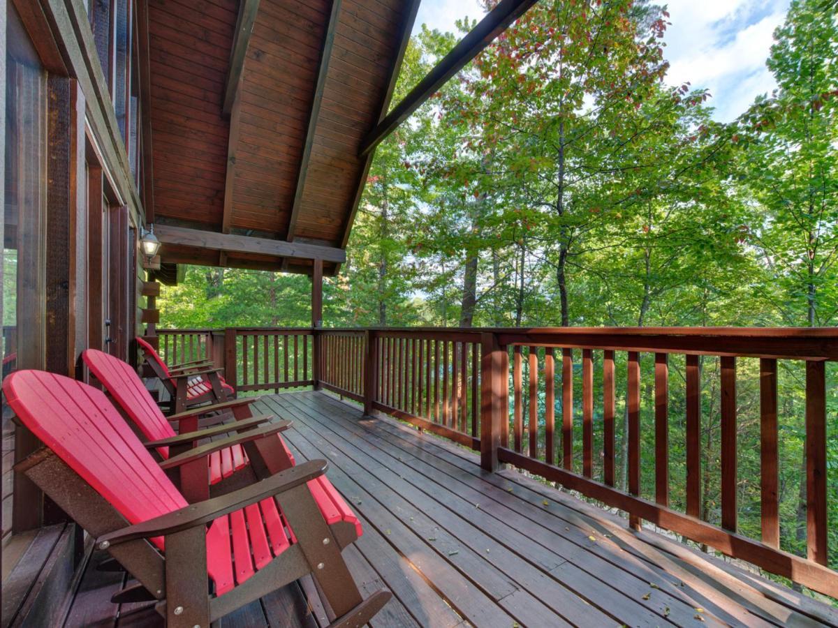 Above The Clouds, 4 Bedrooms, Pool Access, Private, Gaming, Sleeps 16 Gatlinburg Luaran gambar