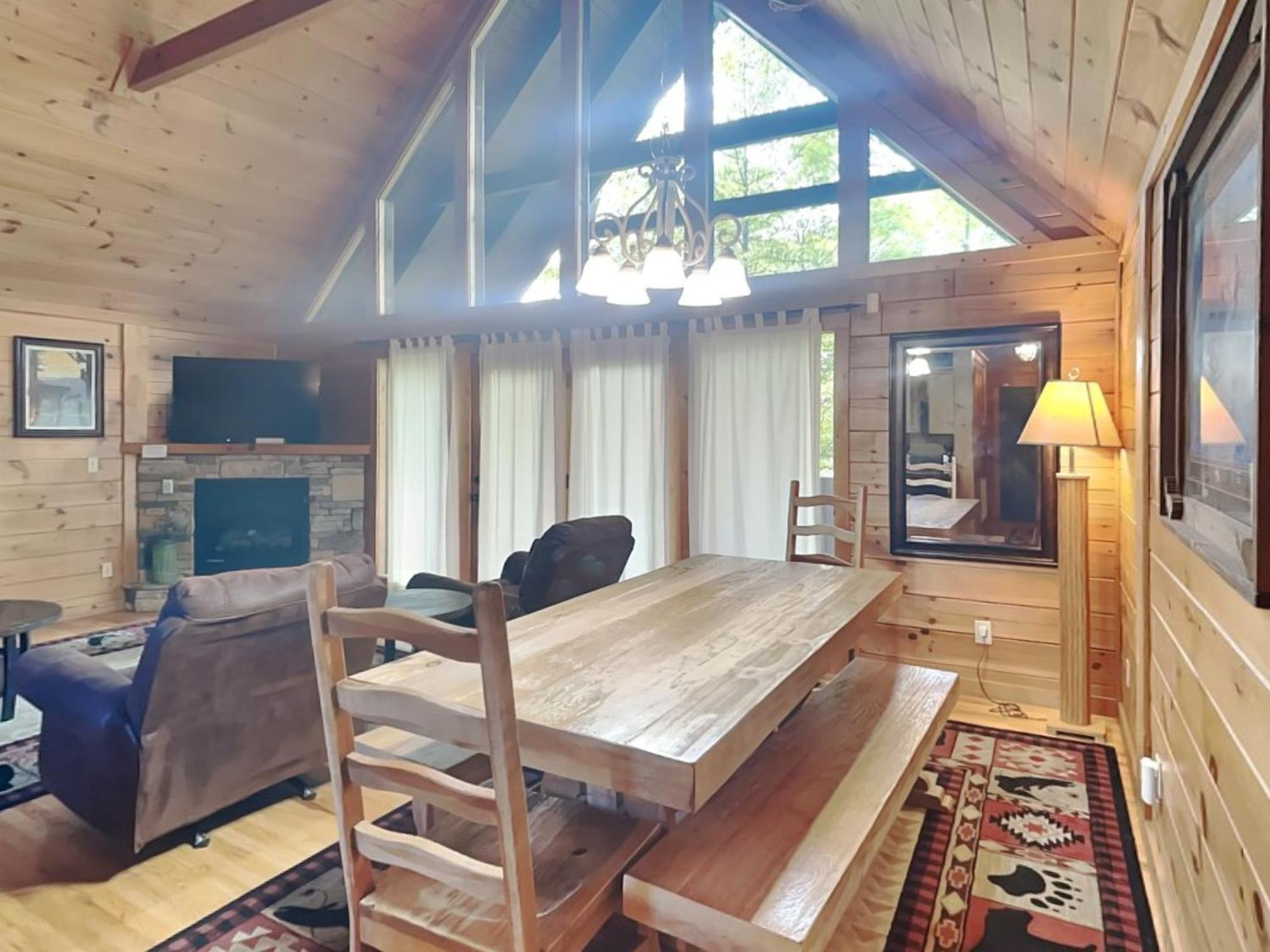 Above The Clouds, 4 Bedrooms, Pool Access, Private, Gaming, Sleeps 16 Gatlinburg Luaran gambar